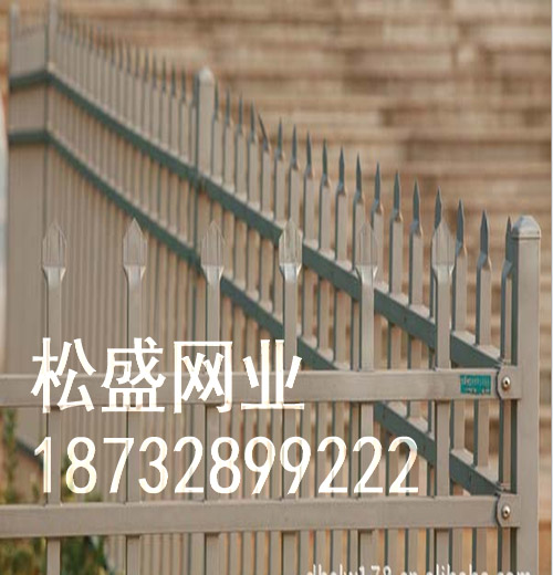 顶部折弯铁艺护栏 (42).jpg