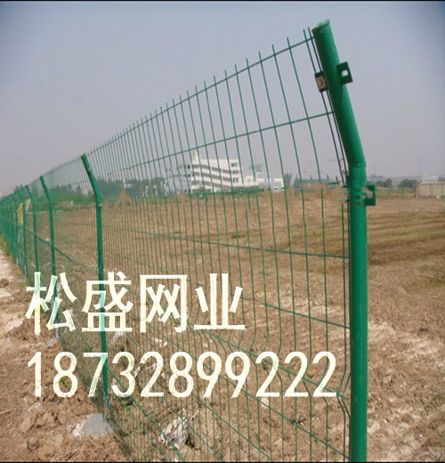 内蒙古居民区防护网 篮球场围栏 护栏护栏